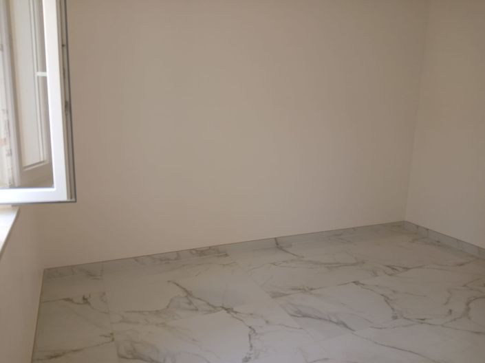 Image No.17-3 Bed Townhouse for sale