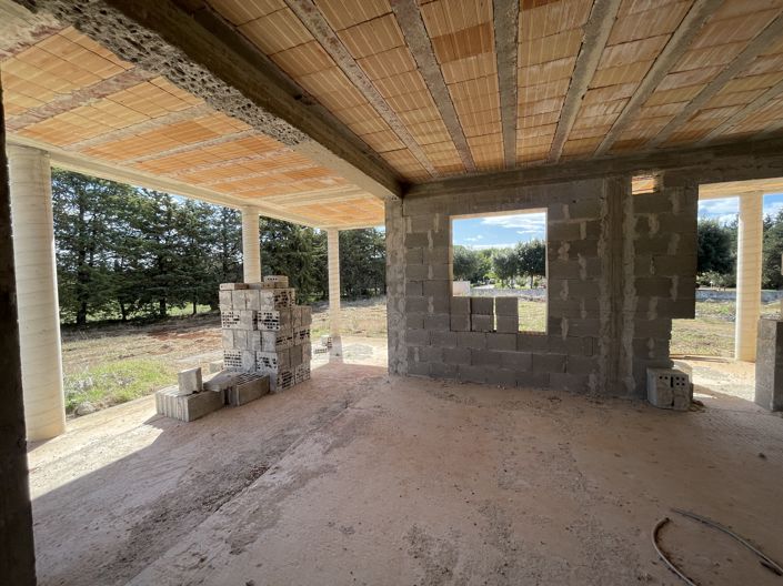 Image No.10-4 Bed Property for sale