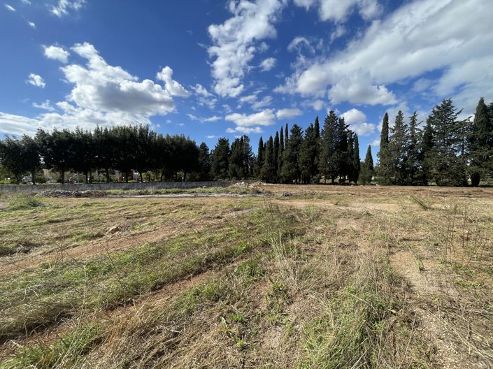 Image No.8-4 Bed Property for sale