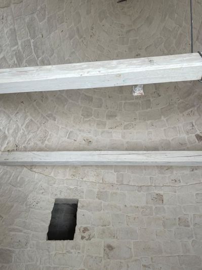 Image No.10-3 Bed Property for sale