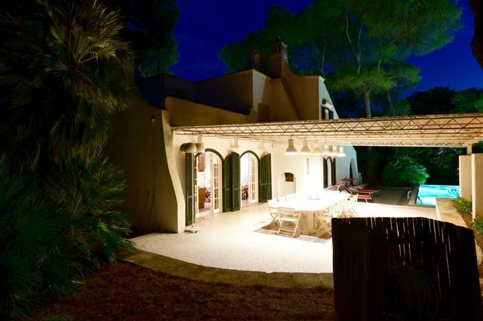 Image No.41-4 Bed Property for sale