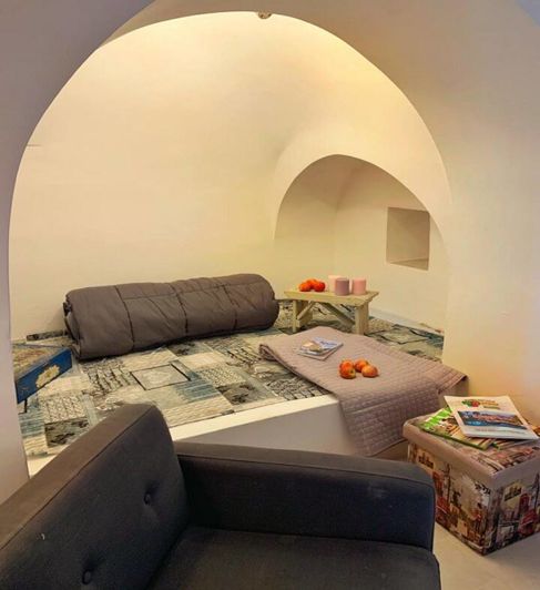 Image No.30-2 Bed Farmhouse for sale