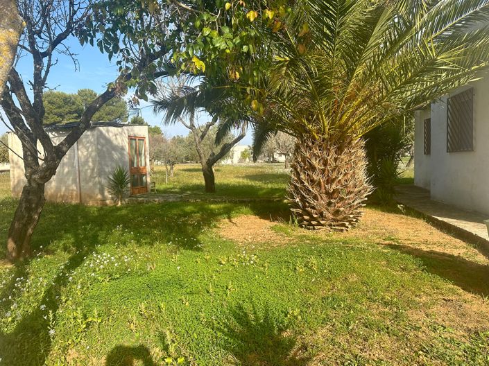 Image No.9-2 Bed Property for sale