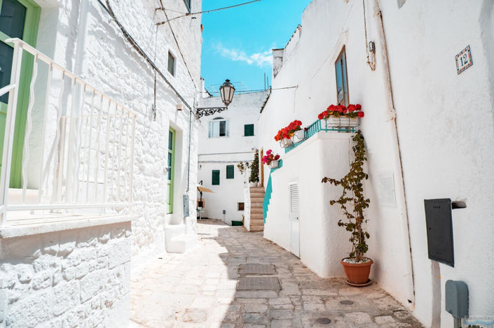 Image No.42-2 Bed Property for sale