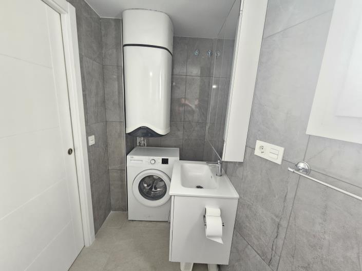 Image No.16-2 Bed Apartment for sale