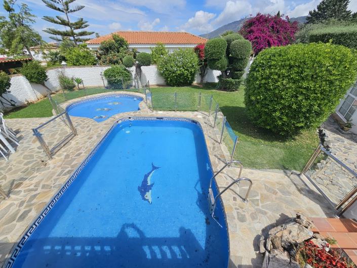Image No.4-5 Bed Villa / Detached for sale