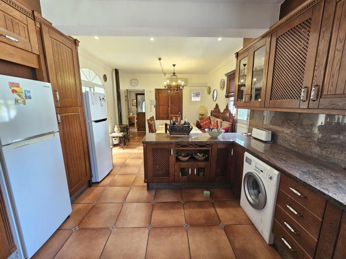 Image No.8-5 Bed Villa / Detached for sale