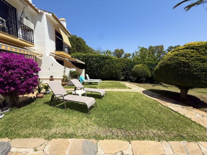 Image No.1-2 Bed Townhouse for sale
