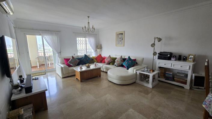 Image No.1-3 Bed Apartment for sale