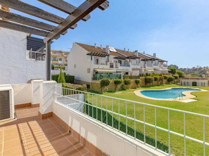 Image No.1-3 Bed Semi-Detached for sale