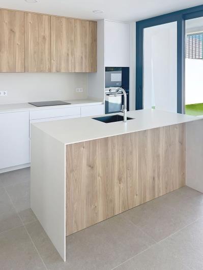 Image No.12-4 Bed Villa / Detached for sale