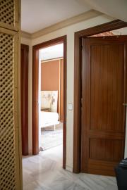 12-53013098fcab6c38b1379cd33298e050