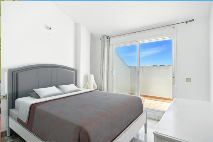 Image No.3-3 Bed Penthouse for sale