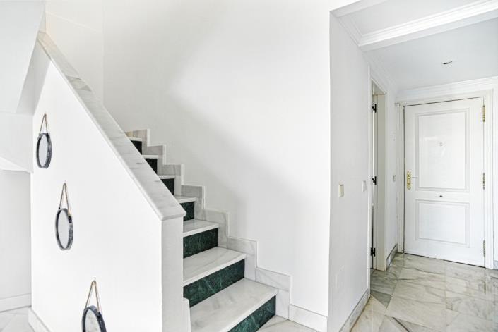 Image No.17-3 Bed Penthouse for sale