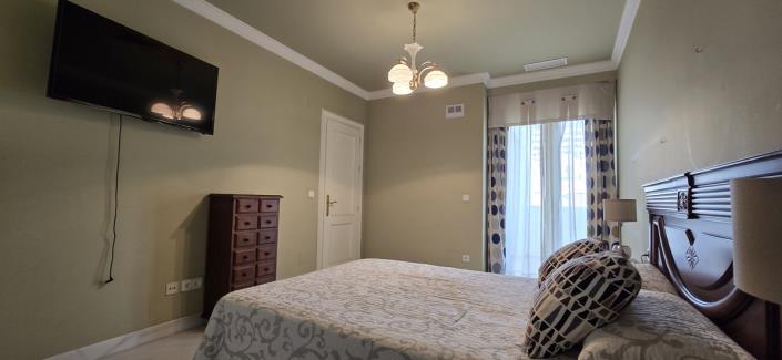 Image No.27-4 Bed Apartment for sale