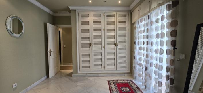 Image No.46-4 Bed Apartment for sale