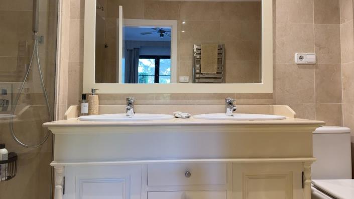 Image No.31-3 Bed Apartment for sale