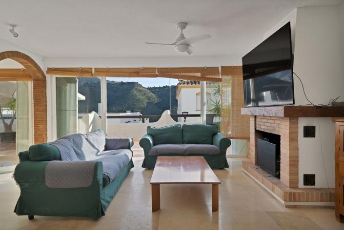 Image No.11-3 Bed Apartment for sale