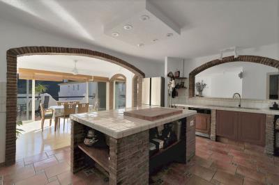 15-11d12f2f454f2f5e9b981fdd8b901d51