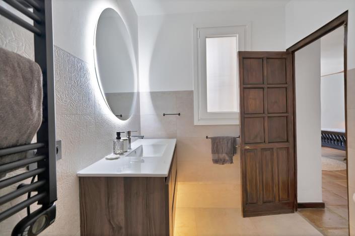 Image No.8-3 Bed Townhouse for sale