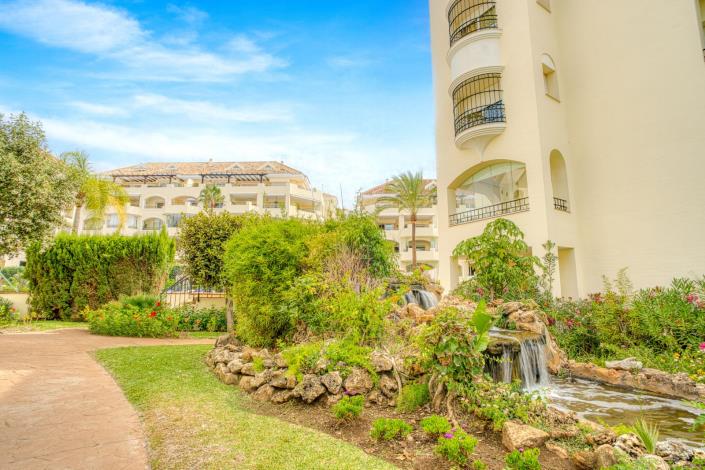 Image No.15-2 Bed Apartment for sale