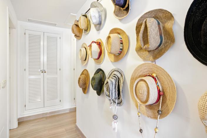 Image No.19-2 Bed Apartment for sale