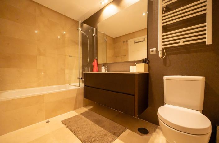 Image No.9-2 Bed Apartment for sale