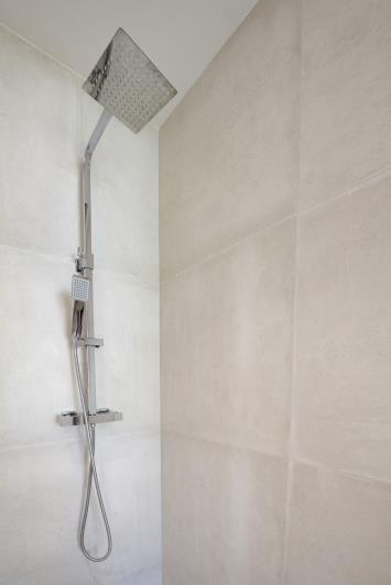 Image No.24-4 Bed Villa / Detached for sale