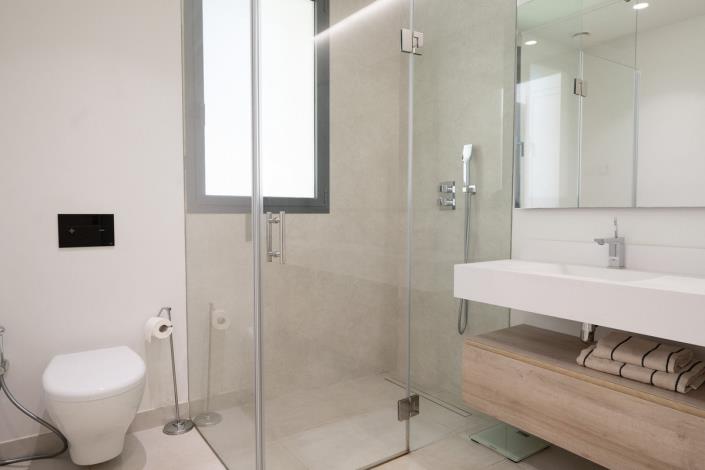 Image No.29-4 Bed Villa / Detached for sale