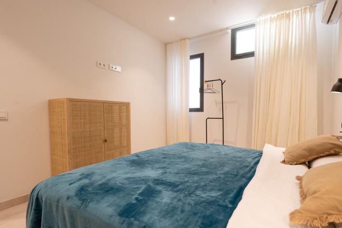 Image No.31-4 Bed Villa / Detached for sale