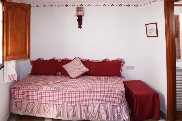 Image No.7-3 Bed Townhouse for sale