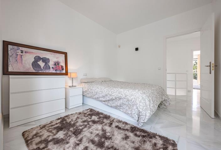 Image No.16-3 Bed Townhouse for sale