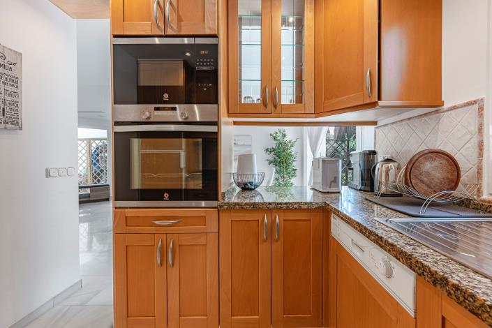 Image No.22-3 Bed Townhouse for sale