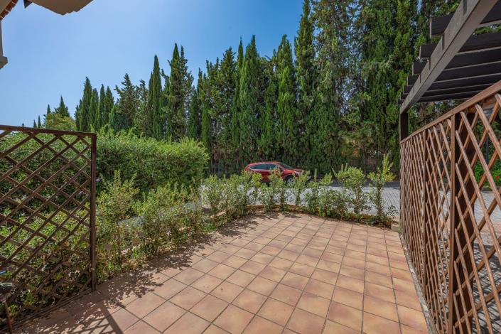 Image No.34-3 Bed Townhouse for sale