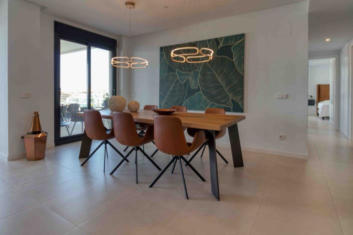 Image No.21-4 Bed Apartment for sale