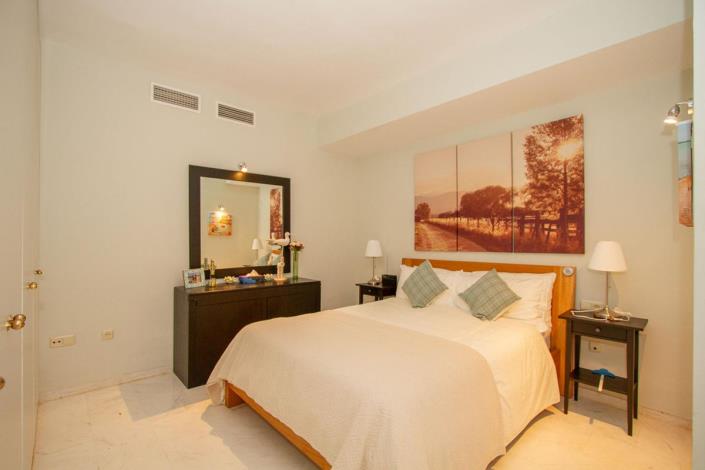 Image No.13-2 Bed Apartment for sale