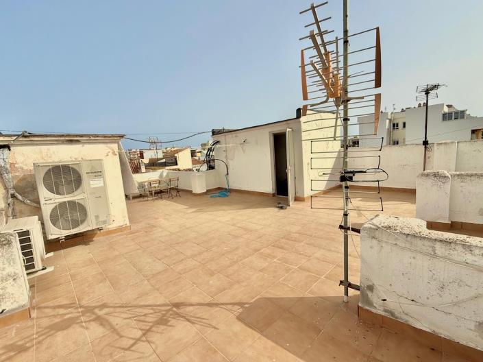 Image No.16-2 Bed Apartment for sale