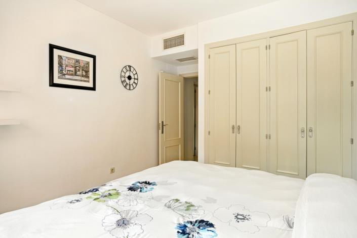 Image No.31-3 Bed Apartment for sale