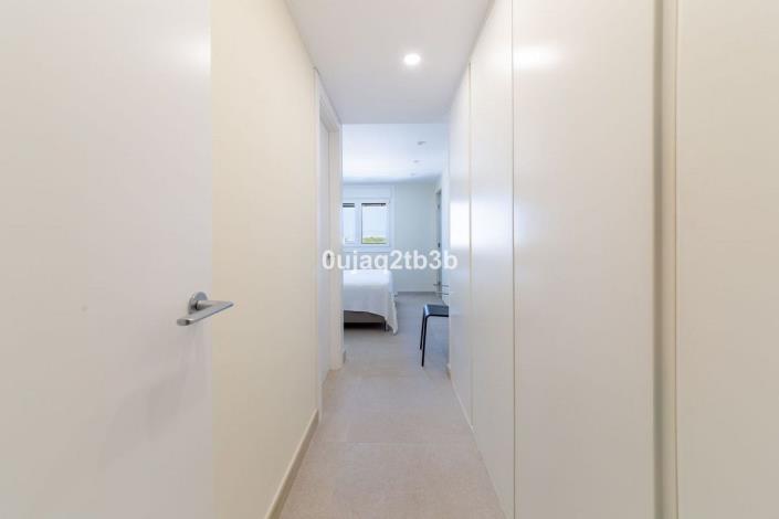 Image No.29-3 Bed Apartment for sale