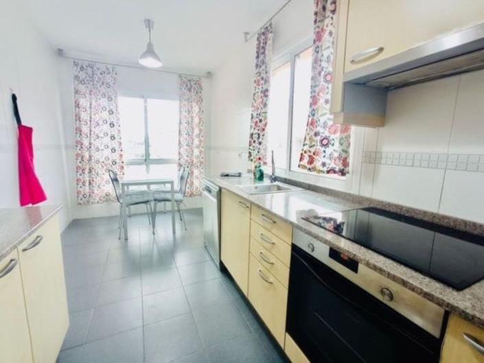 Image No.10-2 Bed Apartment for sale