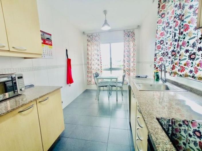 Image No.14-2 Bed Apartment for sale