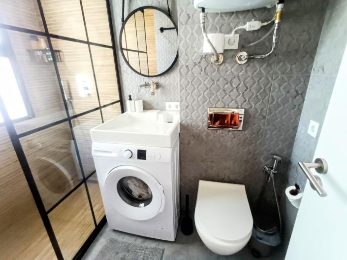 Image No.19-Studio for sale