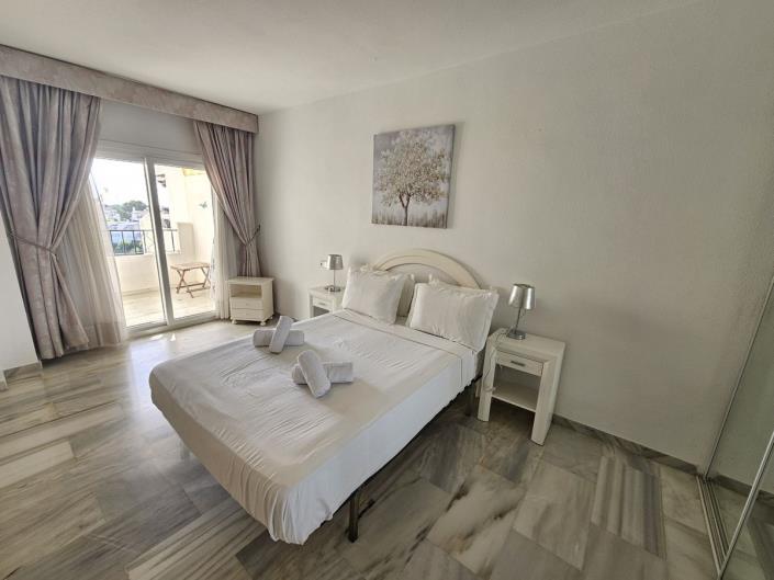 Image No.21-2 Bed Apartment for sale