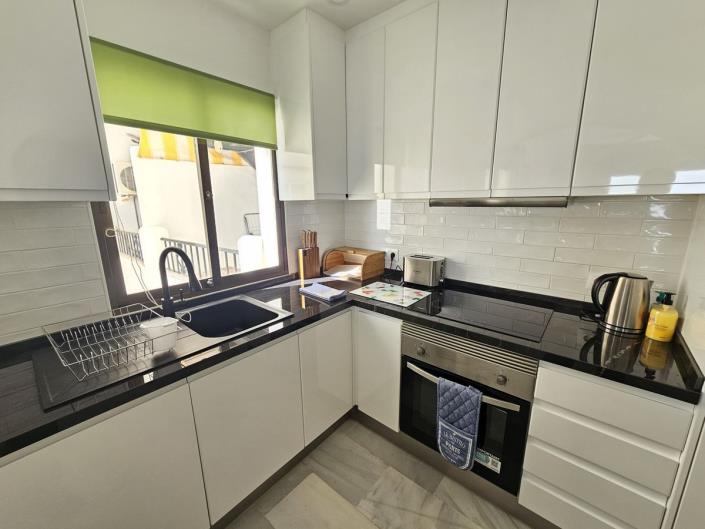 Image No.17-2 Bed Apartment for sale