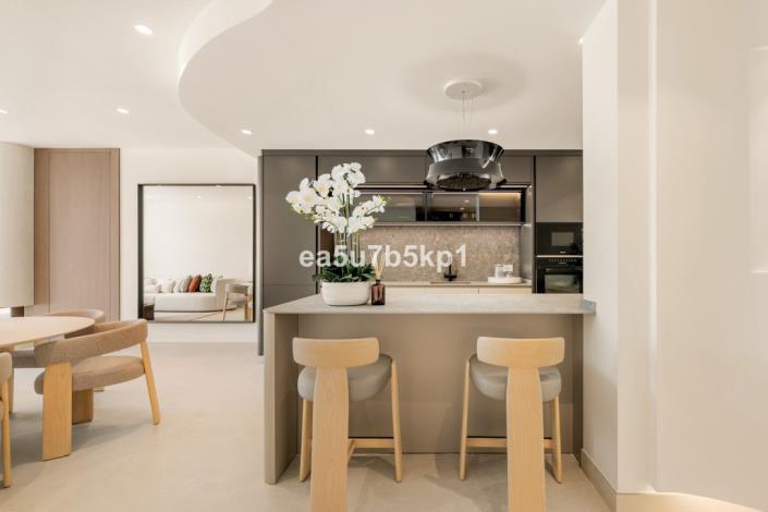 Image No.10-3 Bed Penthouse for sale