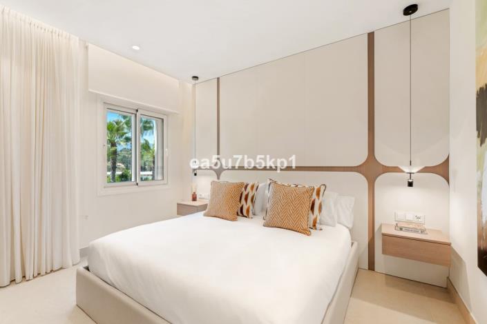 Image No.16-3 Bed Penthouse for sale