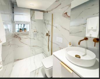 2-5bd7b9d04b45e33852eaf0ec6670150d