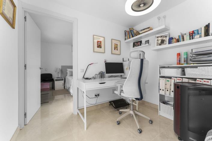 Image No.19-3 Bed Villa / Detached for sale