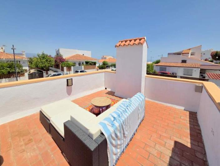 Image No.32-5 Bed Villa / Detached for sale