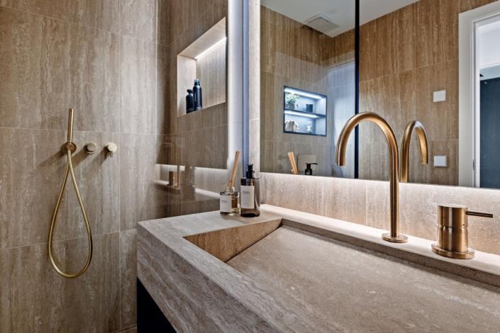 Image No.24-2 Bed Apartment for sale